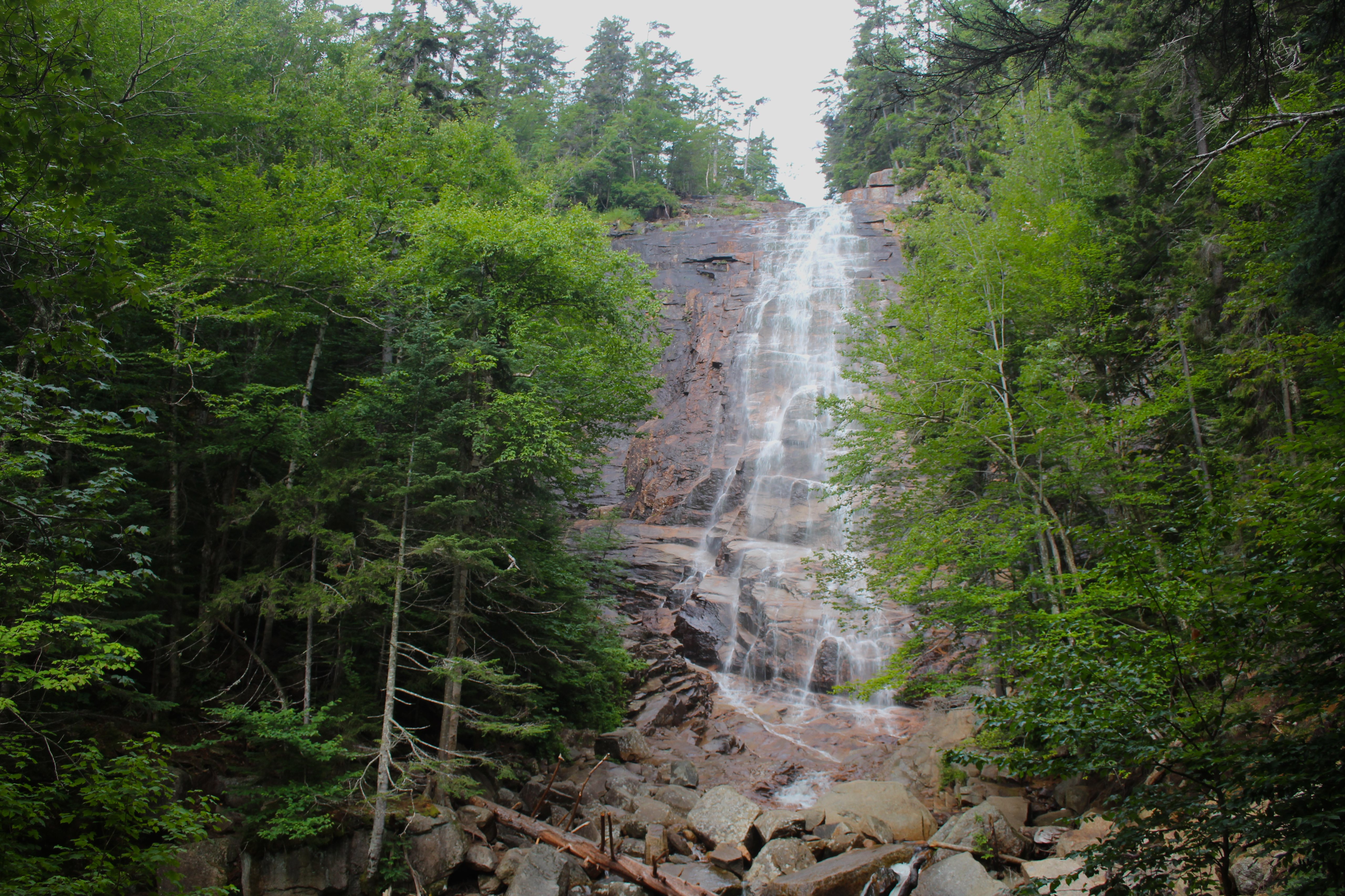 Arethusa Falls in New Hampshire. User-supplied image; verify license/ownership before public publish.